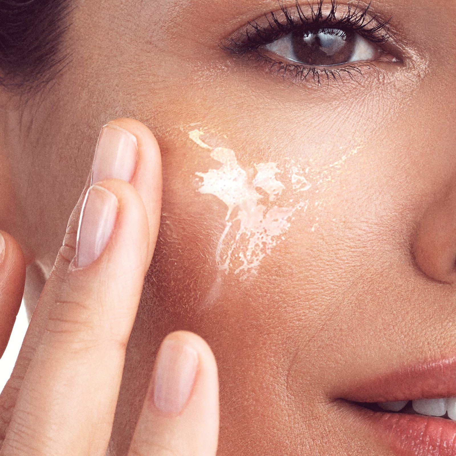 33984 Очищающий гель-тоник для умывания NovAge