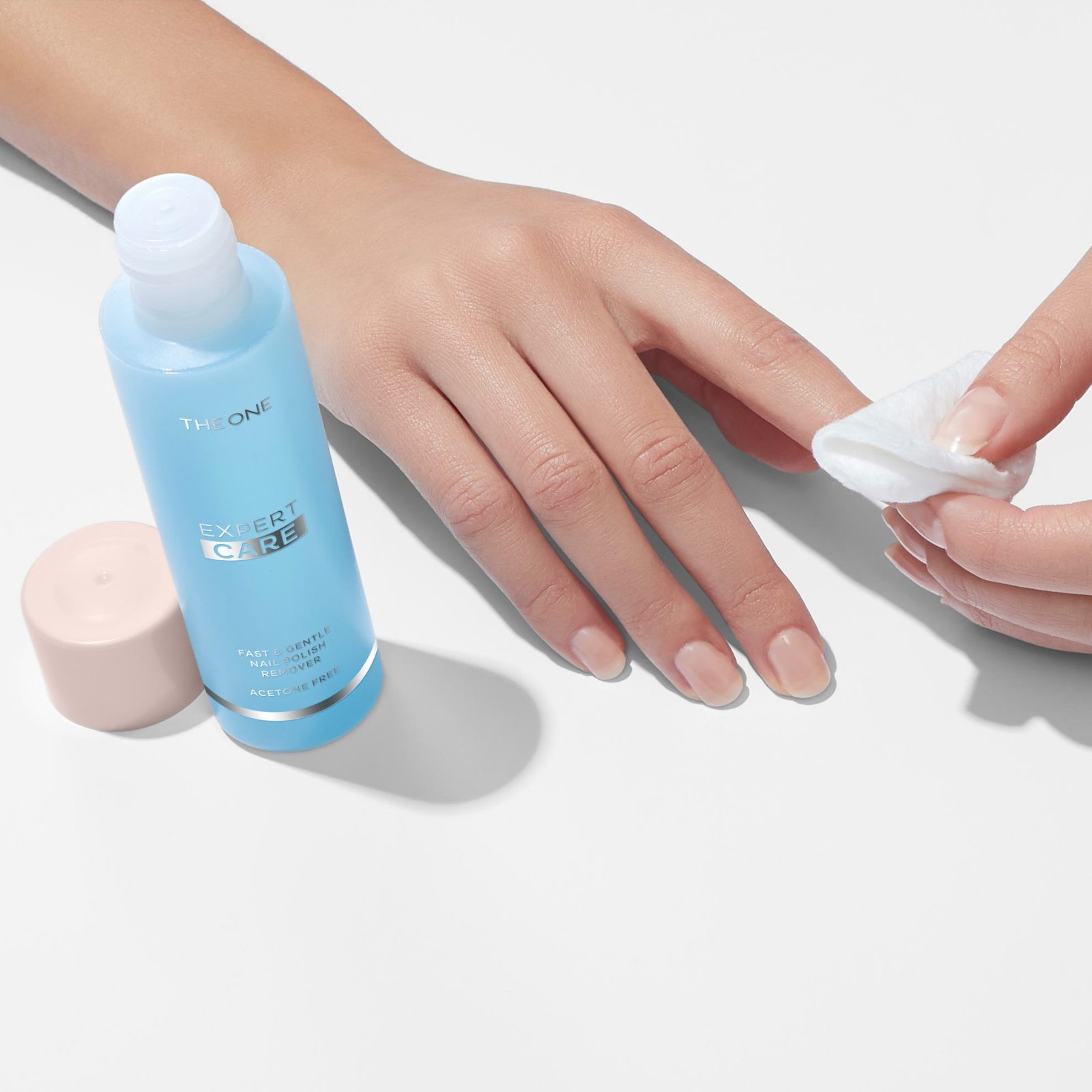 38722 Жидкость для бережного снятия лака THE ONE Expert Care