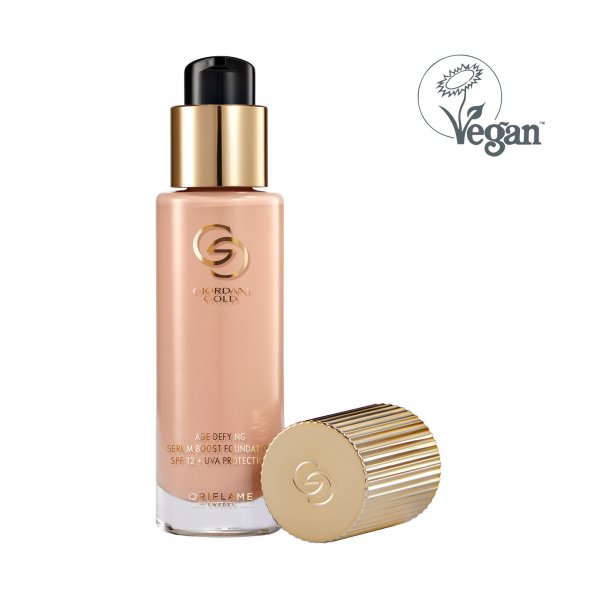Антивозрастная тональная основа с пребиотической сывороткой Giordani Gold SPF 12