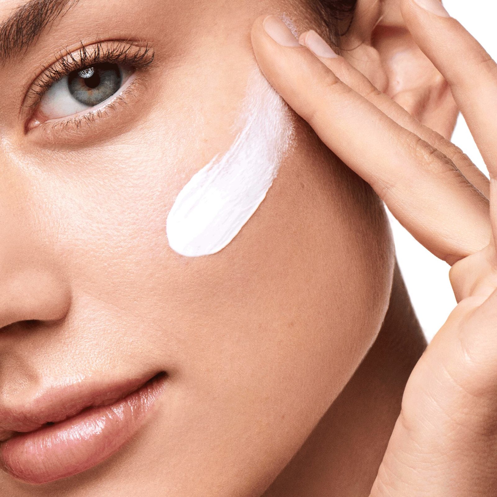 42588 Увлажняющий дневной крем для сухой кожи Optimals Hydra Radiance