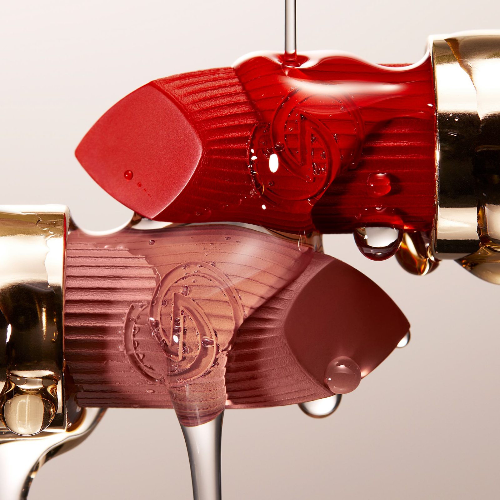 45556 Матовая помада с эффектом сияния Giordani Gold SPF 25